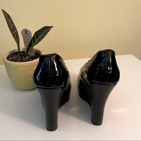 Classified Black Shoes, size 7.5 - Picture 5 of 6